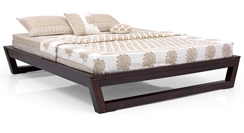 Caprica Bed Queen size (Mahogany Finish)